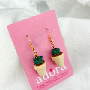 Uhani Succulent Charm