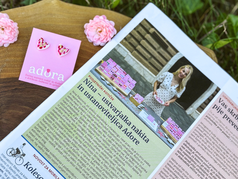 Adora v septembrski izdaji SGlasnika